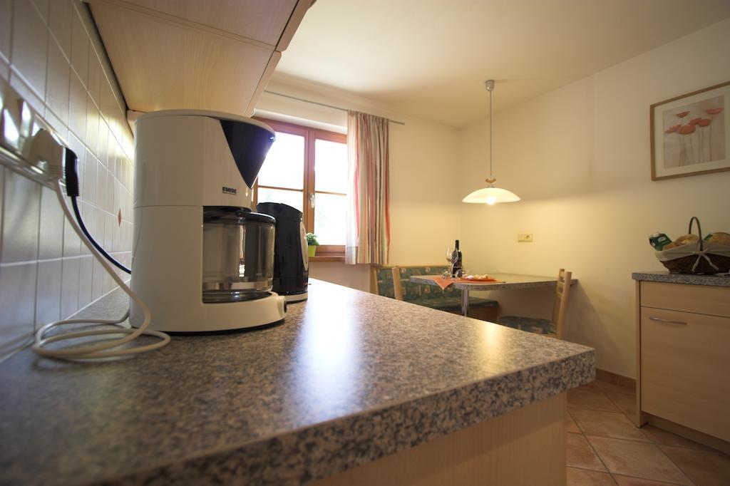Apartments Dilln Guetl Tires Quarto foto